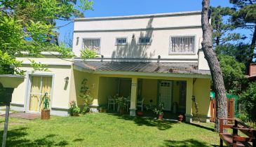 Home   5